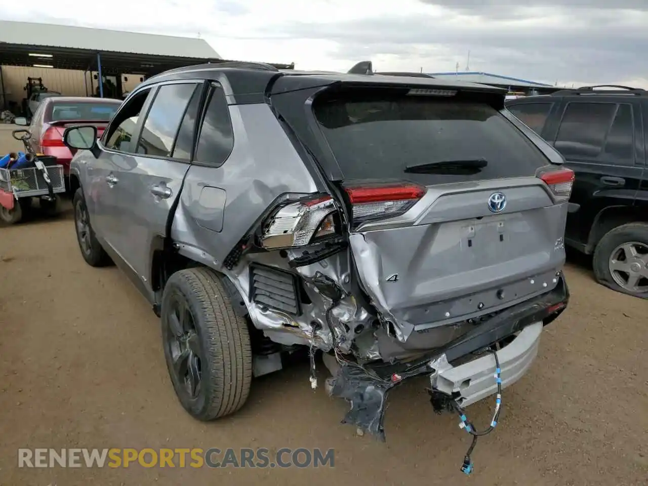 3 Photograph of a damaged car JTME6RFV0MD517017 TOYOTA RAV4 2021