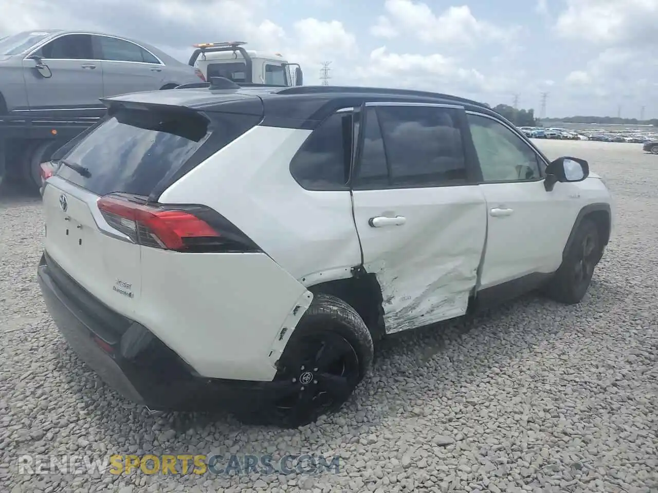 3 Photograph of a damaged car JTME6RFV1MJ012296 TOYOTA RAV4 2021