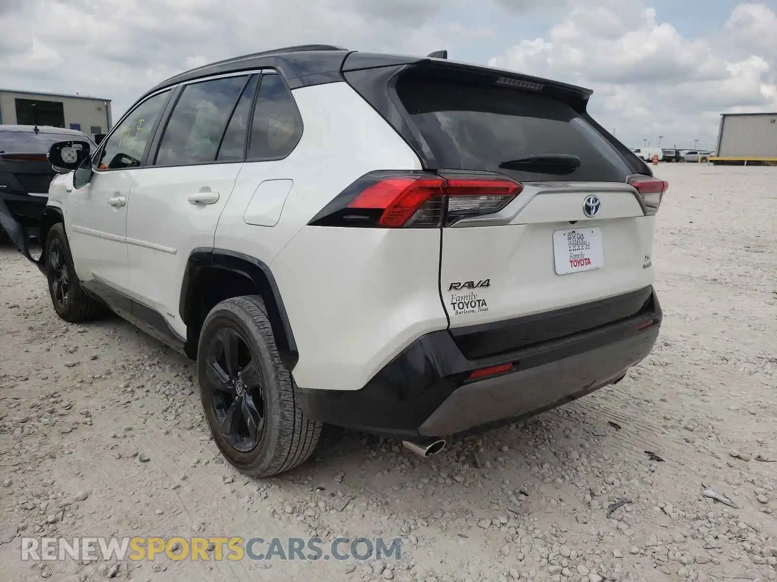 3 Photograph of a damaged car JTME6RFV6MD508208 TOYOTA RAV4 2021