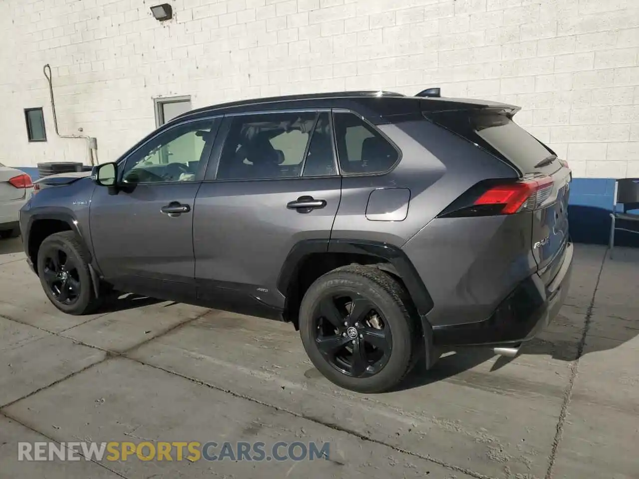 2 Фотография поврежденного автомобиля JTME6RFV9MJ005760 TOYOTA RAV4 2021