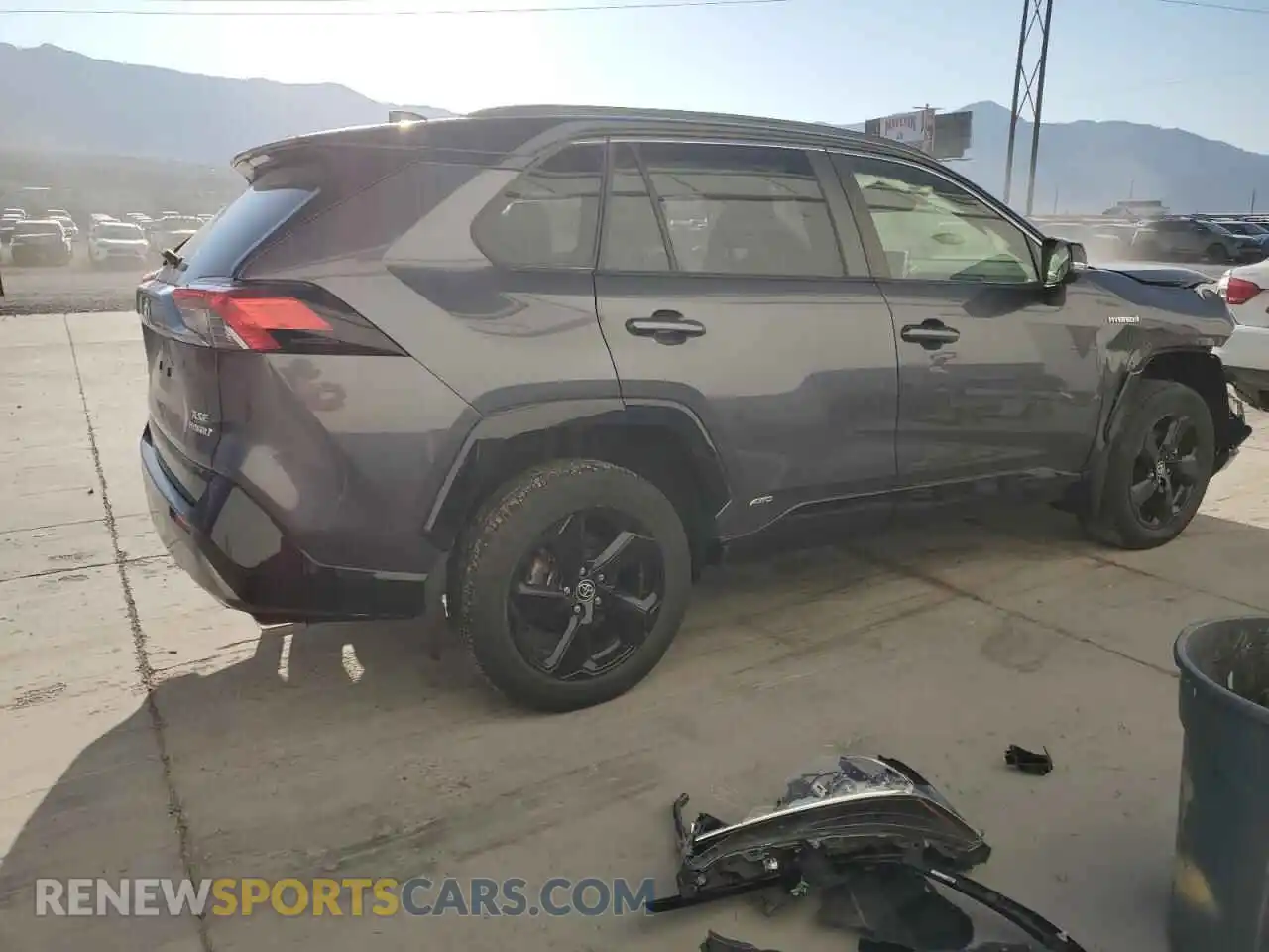 3 Фотография поврежденного автомобиля JTME6RFV9MJ005760 TOYOTA RAV4 2021