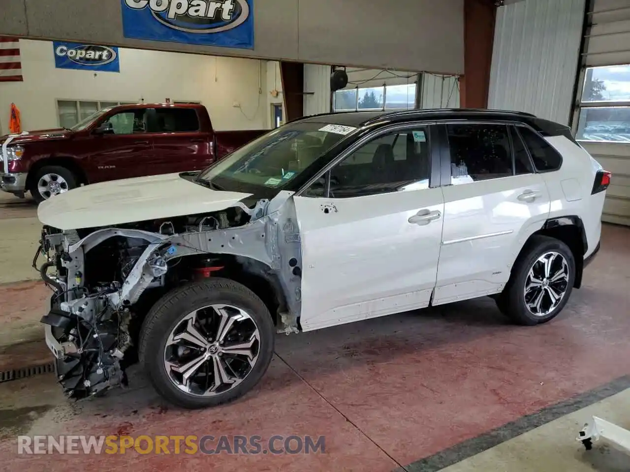 1 Photograph of a damaged car JTMEB3FV4MD037832 TOYOTA RAV4 2021