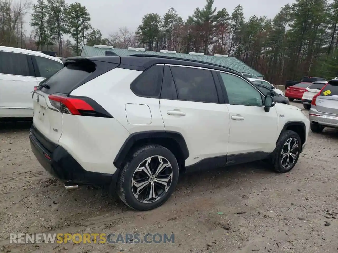 3 Photograph of a damaged car JTMEB3FV5MD046989 TOYOTA RAV4 2021