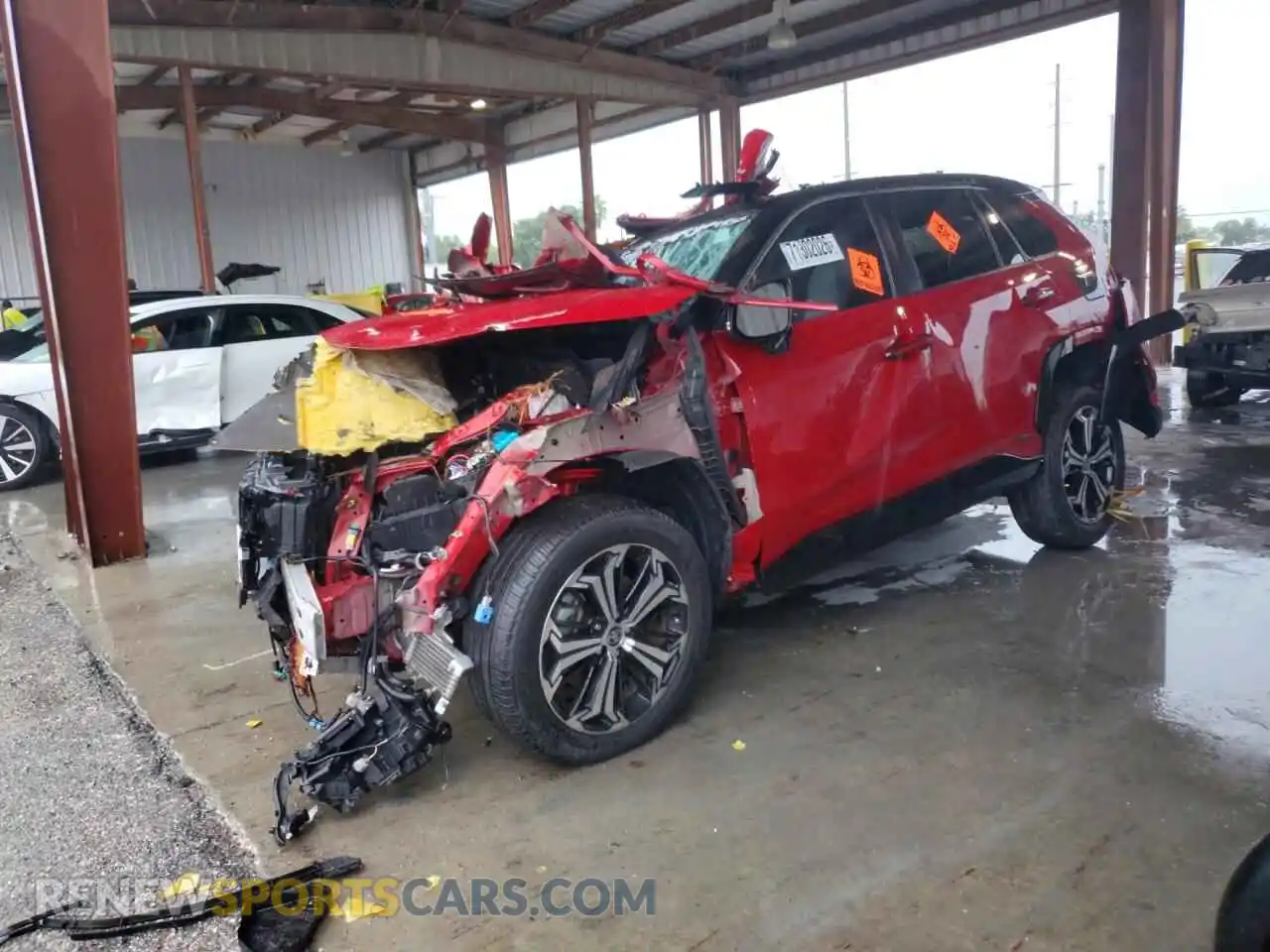 1 Photograph of a damaged car JTMFB3FV5MD011258 TOYOTA RAV4 2021