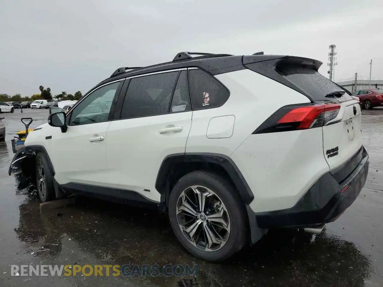2 Photograph of a damaged car JTMFB3FV5MD053395 TOYOTA RAV4 2021
