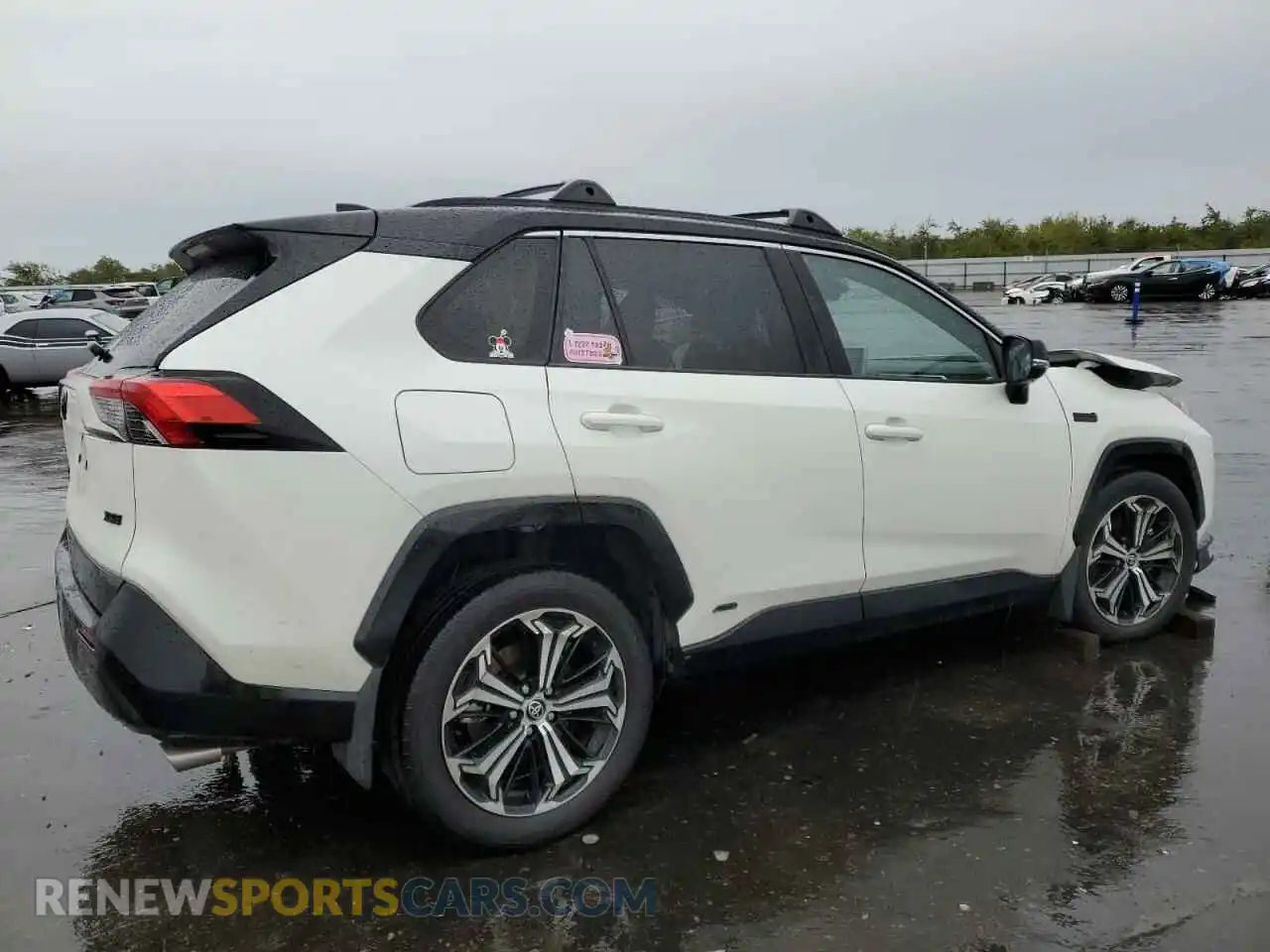 3 Photograph of a damaged car JTMFB3FV5MD053395 TOYOTA RAV4 2021