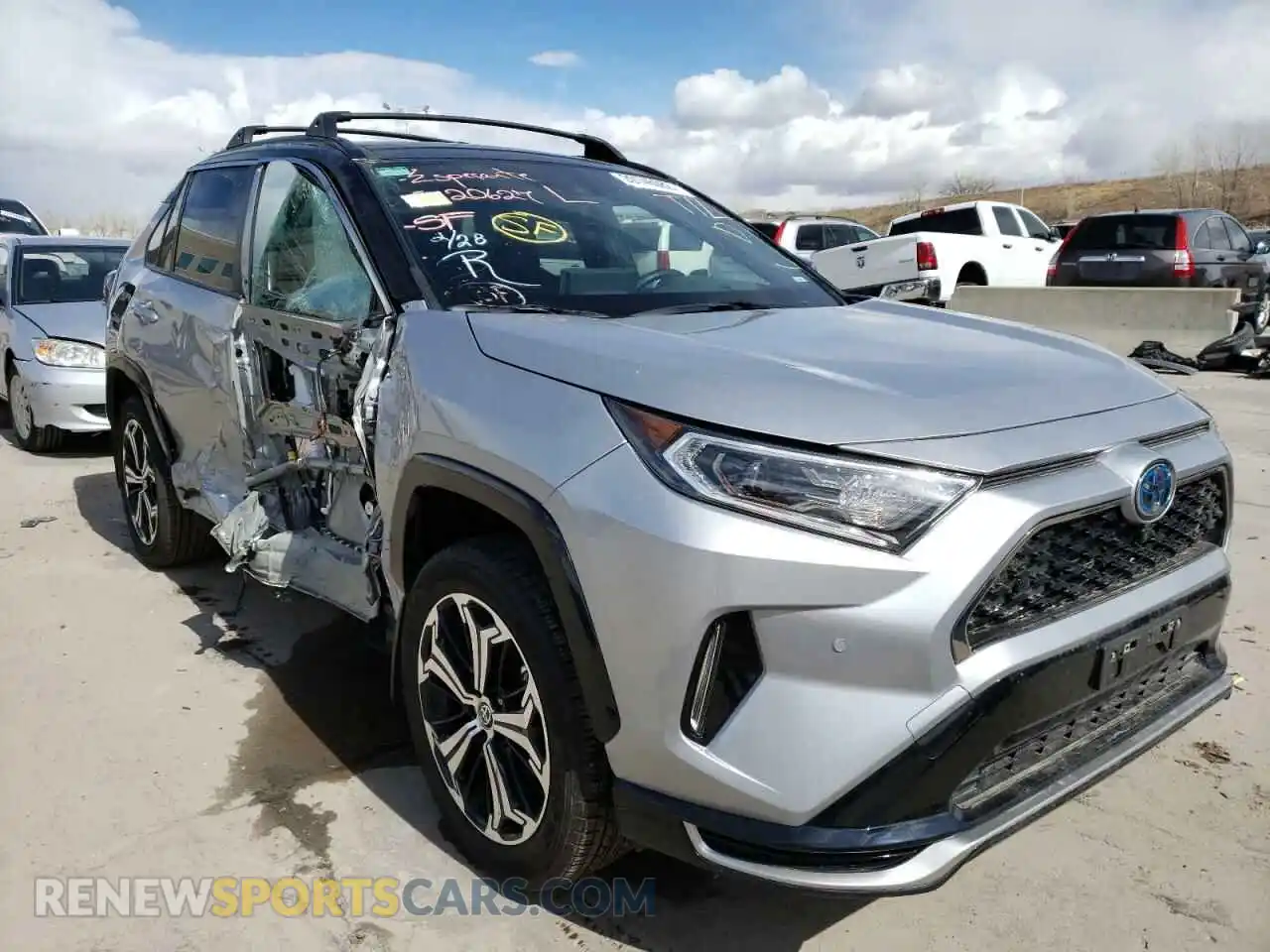 1 Photograph of a damaged car JTMFB3FV7MD018146 TOYOTA RAV4 2021