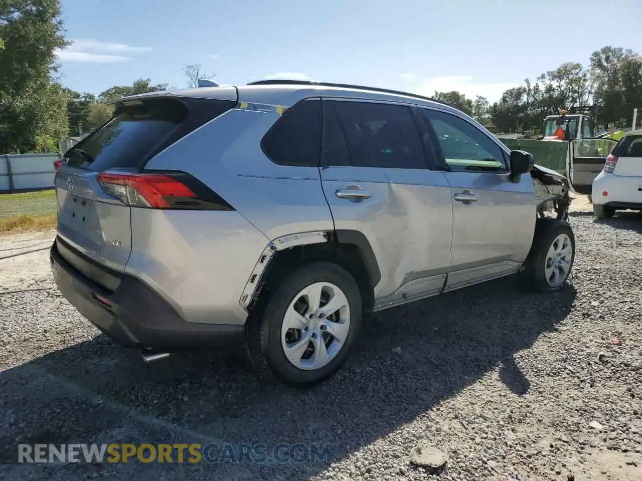 3 Photograph of a damaged car JTMH1RFV1MD061265 TOYOTA RAV4 2021