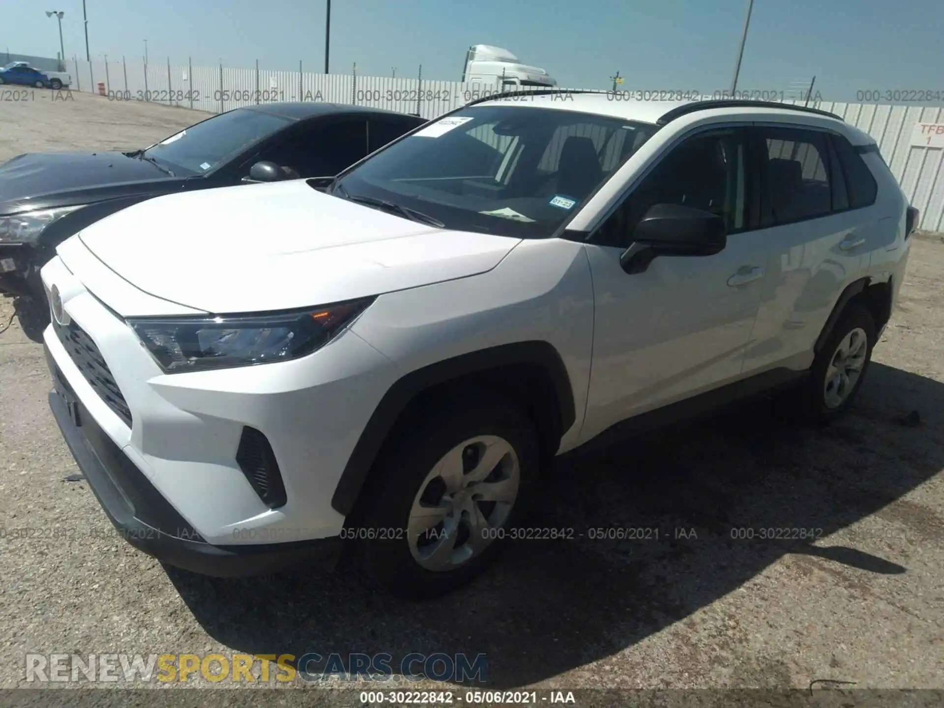 2 Photograph of a damaged car JTMH1RFV3MD072753 TOYOTA RAV4 2021