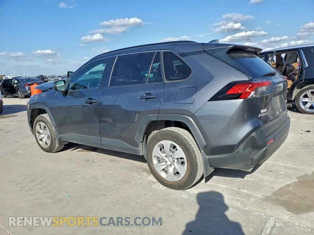 2 Фотография поврежденного автомобиля JTMH1RFV5MD062371 TOYOTA RAV4 2021