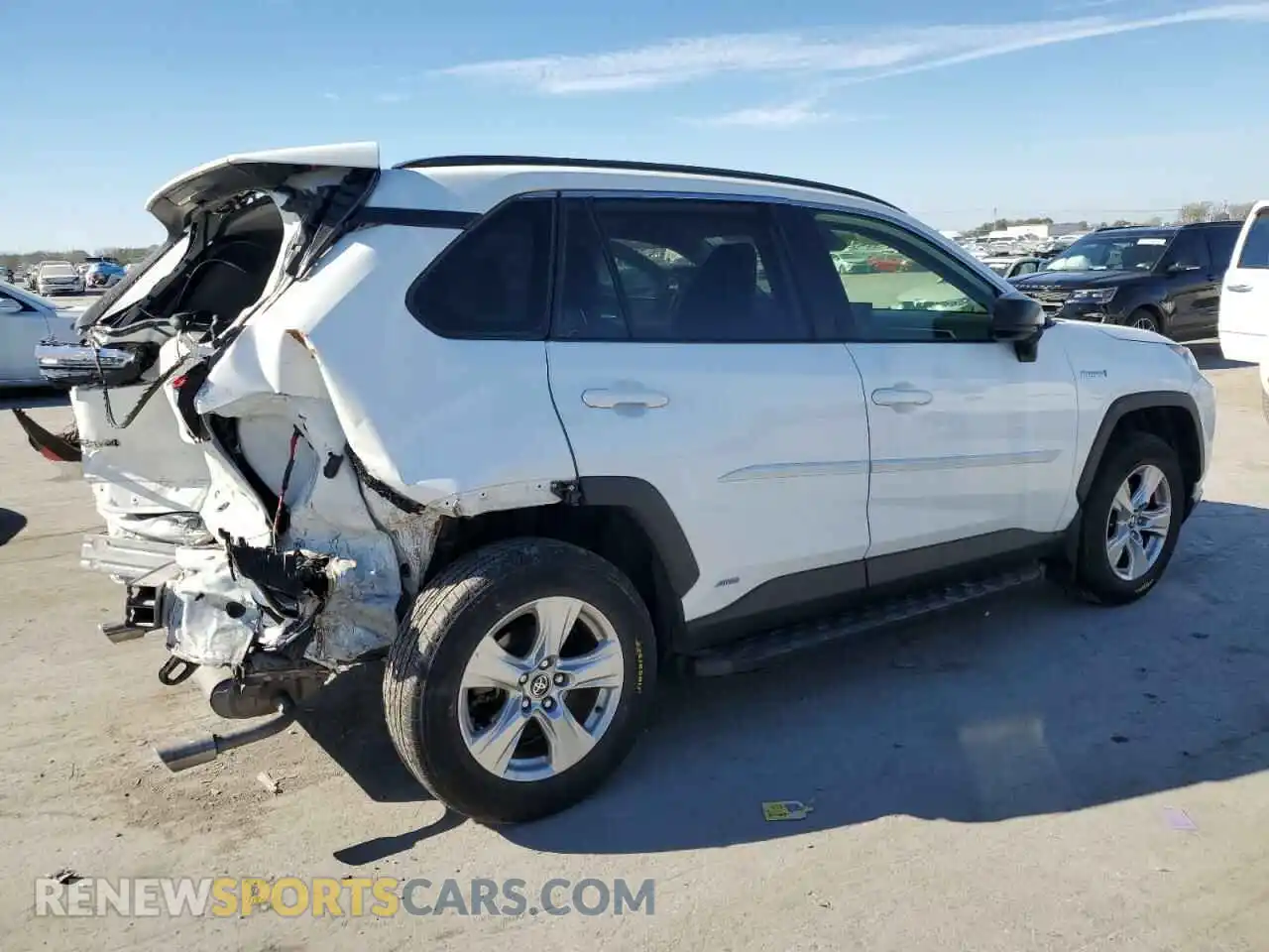 3 Photograph of a damaged car JTML6RFV4MD007325 TOYOTA RAV4 2021