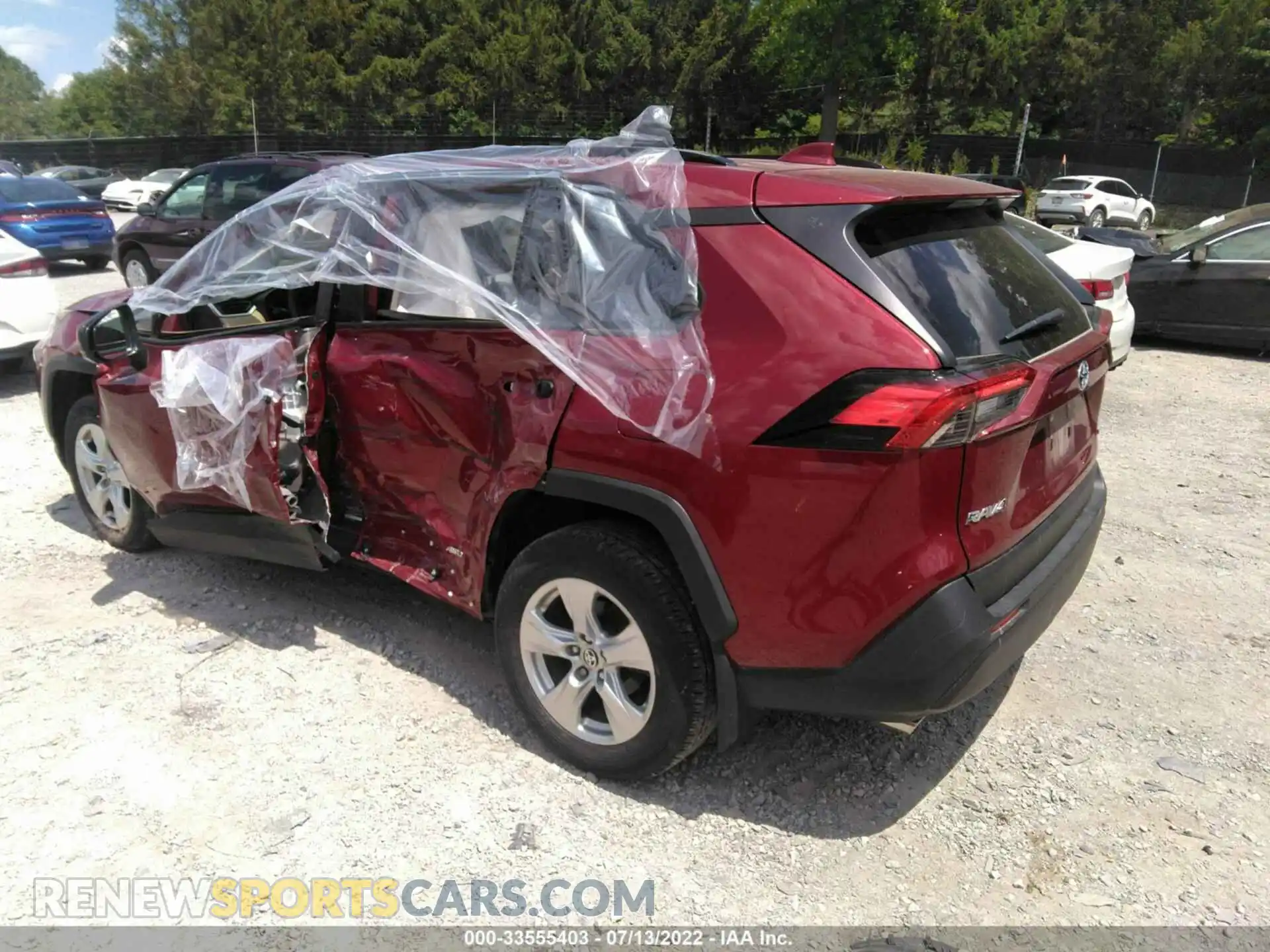 3 Photograph of a damaged car JTML6RFV8MD012303 TOYOTA RAV4 2021