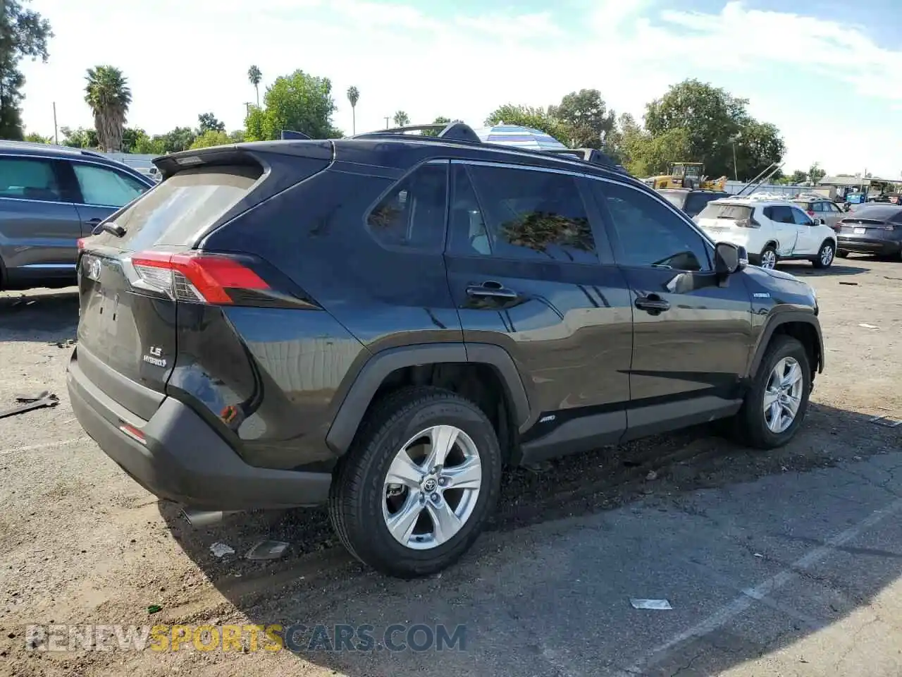 3 Photograph of a damaged car JTMM6RFV4MD016093 TOYOTA RAV4 2021