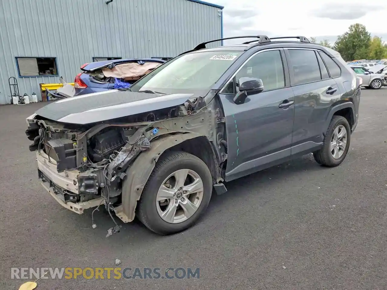 1 Photograph of a damaged car JTMM6RFV8MD019904 TOYOTA RAV4 2021