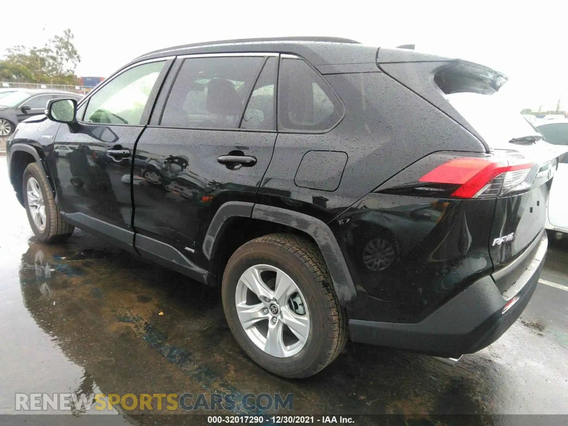 3 Photograph of a damaged car JTMMWRFV0MD127935 TOYOTA RAV4 2021