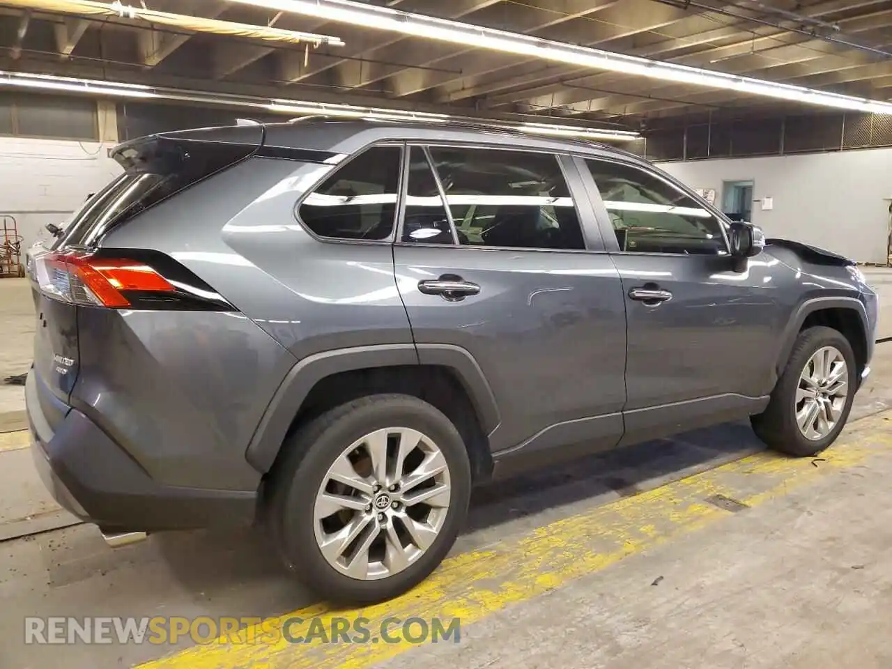 3 Photograph of a damaged car JTMN1RFV0MD078495 TOYOTA RAV4 2021