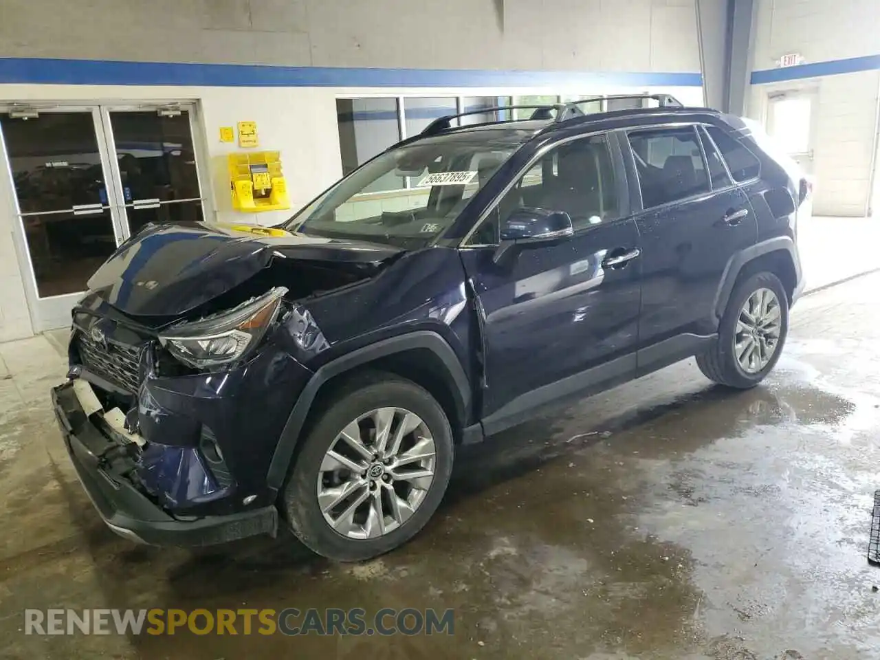 1 Photograph of a damaged car JTMN1RFV0MD079937 TOYOTA RAV4 2021