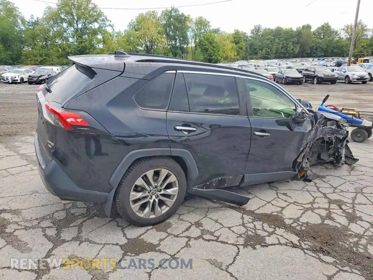 3 Photograph of a damaged car JTMN1RFV1MD070342 TOYOTA RAV4 2021