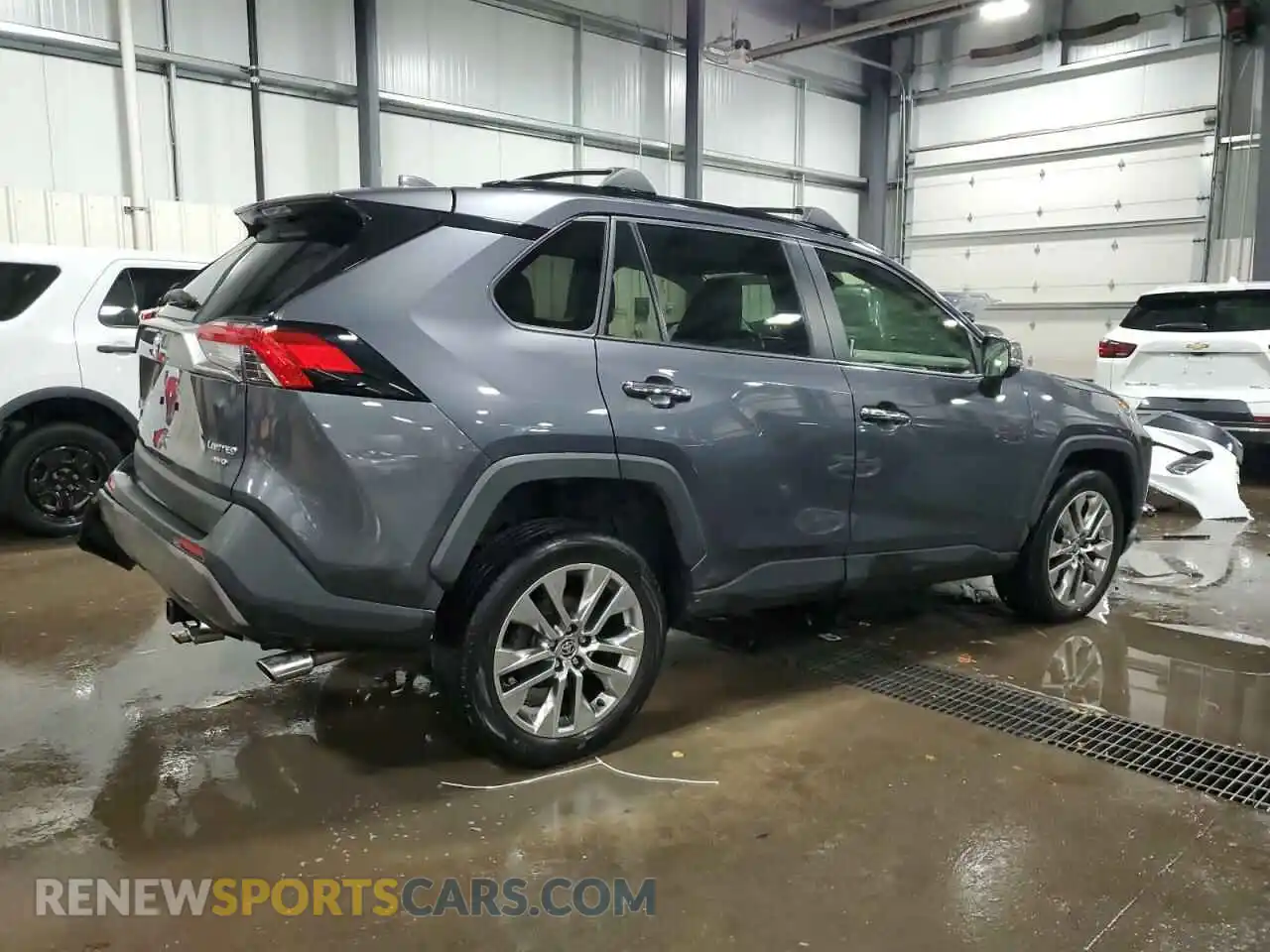 3 Photograph of a damaged car JTMN1RFV3MD075798 TOYOTA RAV4 2021