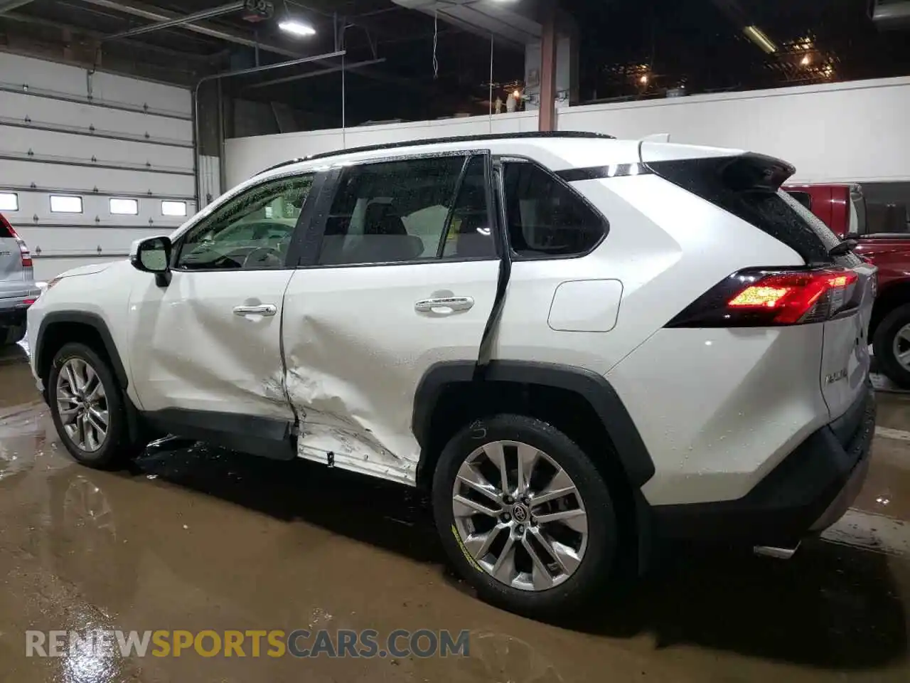 2 Photograph of a damaged car JTMN1RFV3MD078829 TOYOTA RAV4 2021