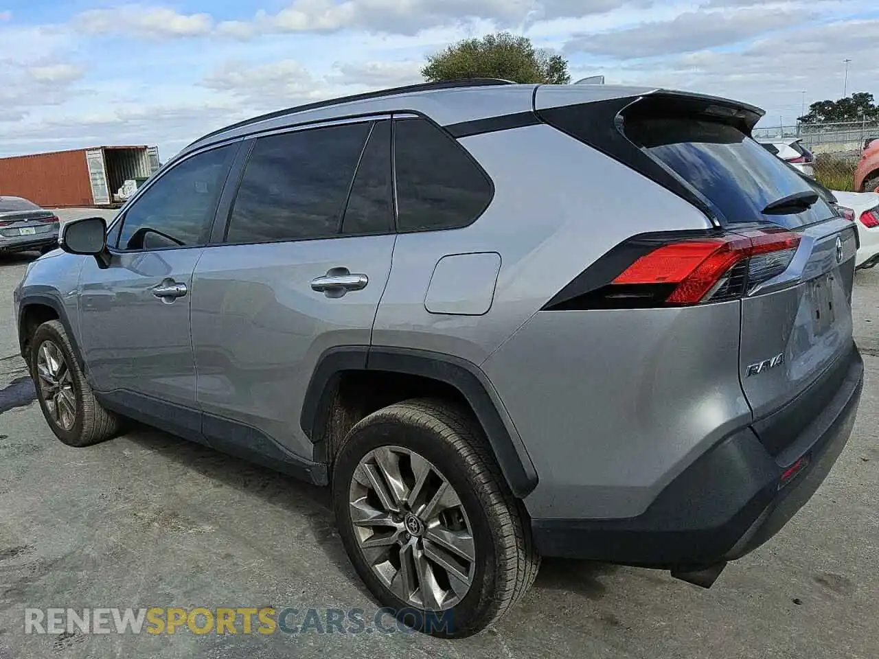 2 Photograph of a damaged car JTMN1RFV3MD531508 TOYOTA RAV4 2021