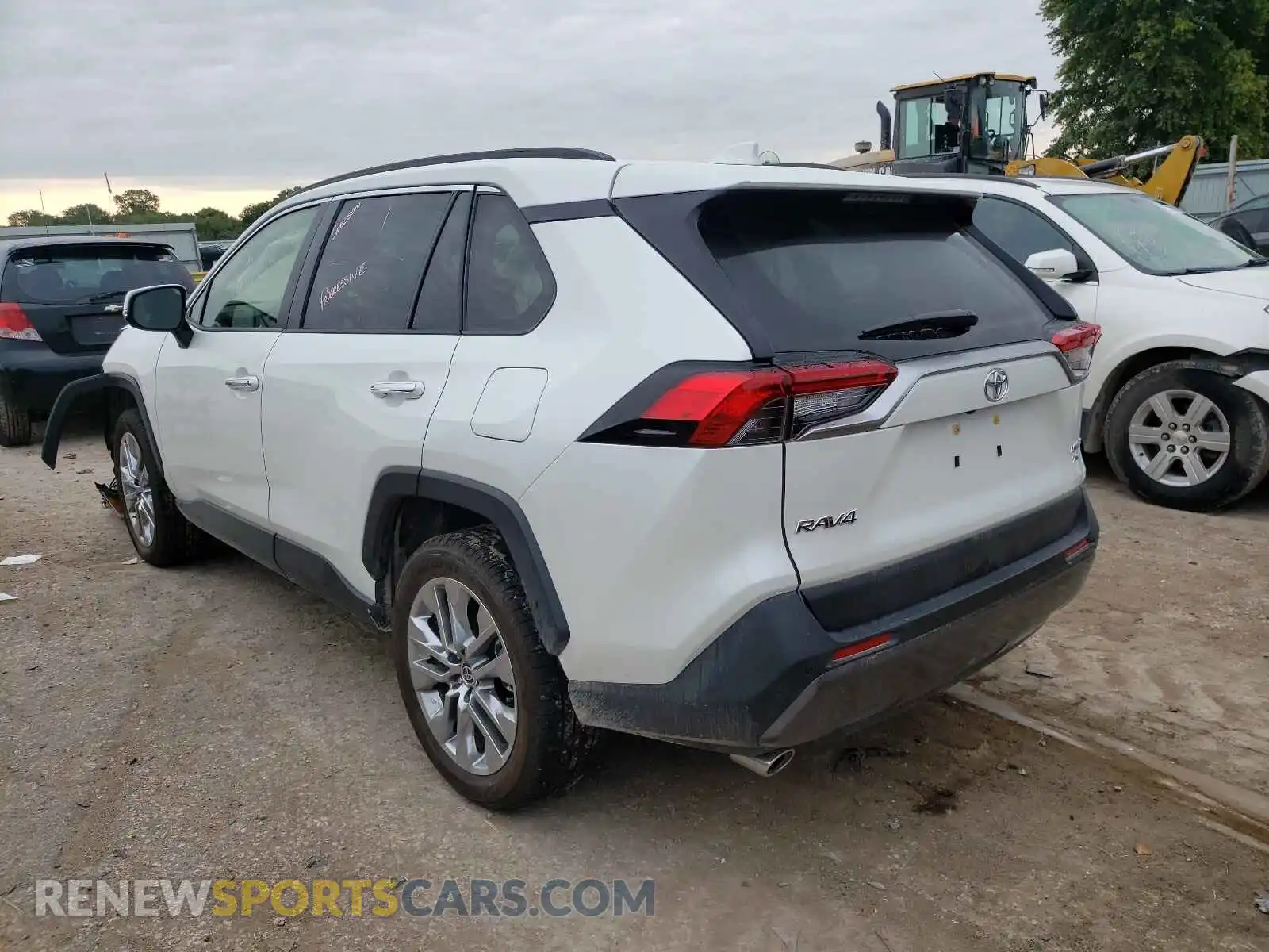 3 Photograph of a damaged car JTMN1RFV4MD070416 TOYOTA RAV4 2021
