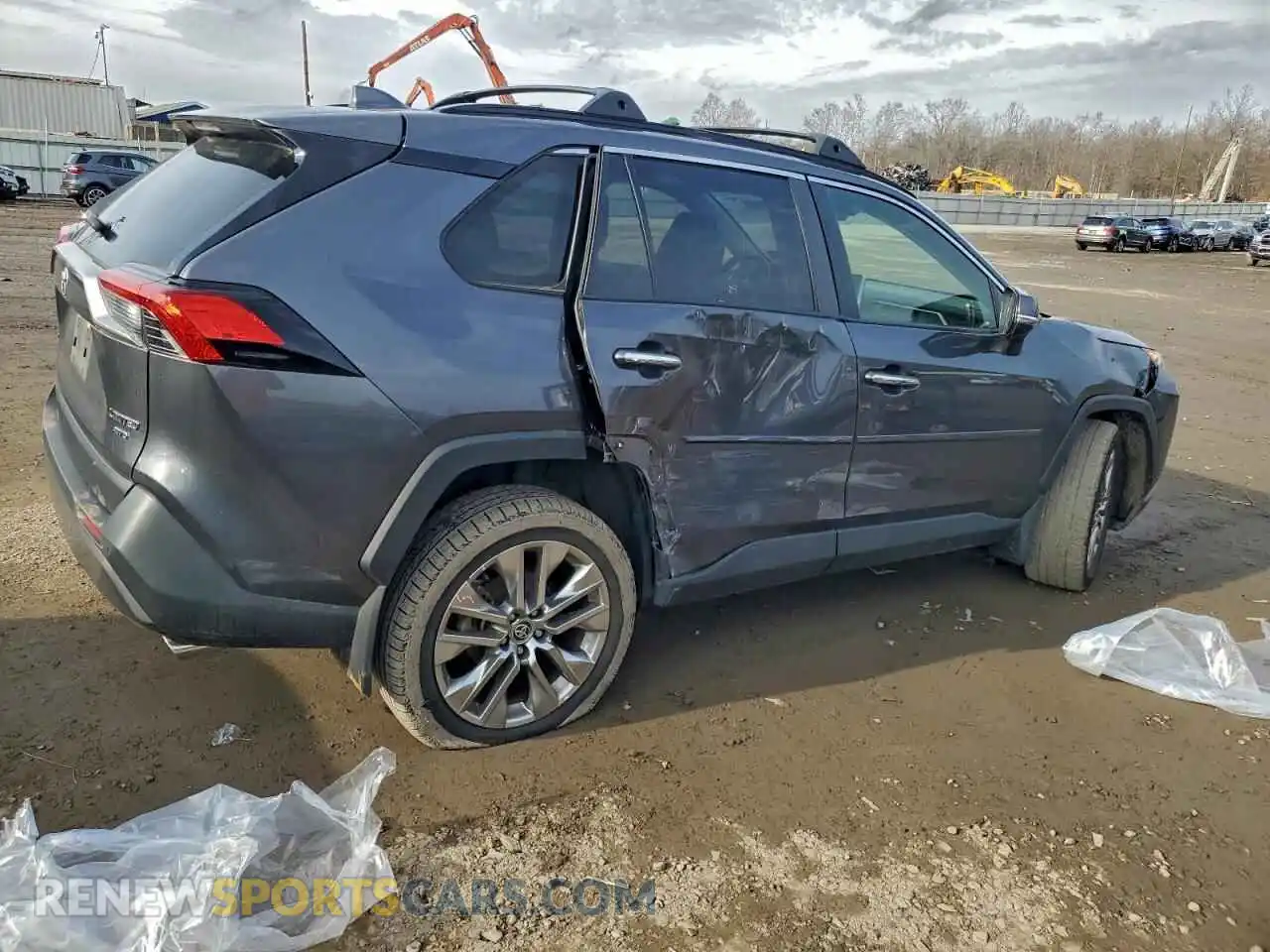 3 Фотография поврежденного автомобиля JTMN1RFV7MD077165 TOYOTA RAV4 2021