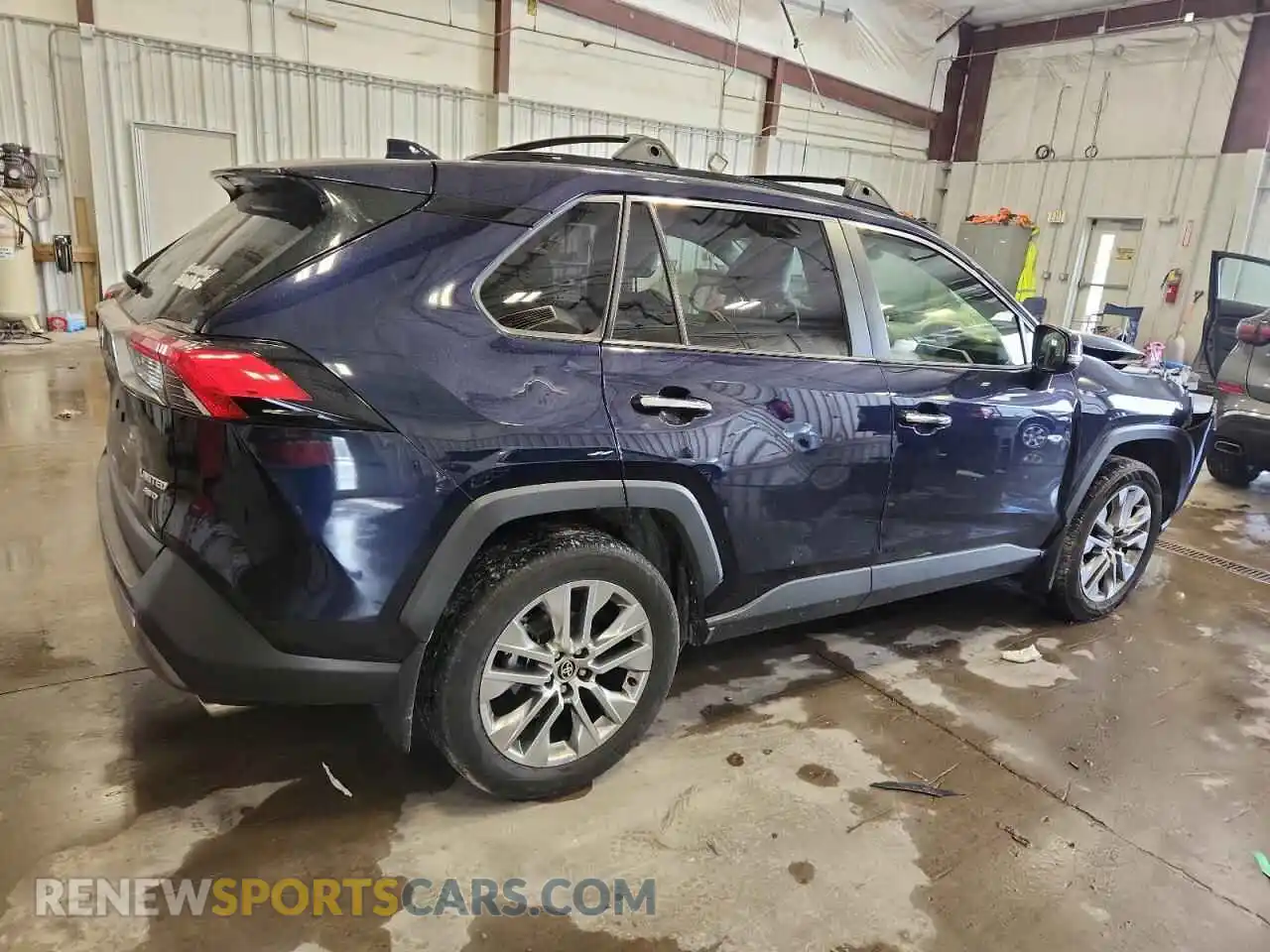 3 Photograph of a damaged car JTMN1RFV9MD083775 TOYOTA RAV4 2021