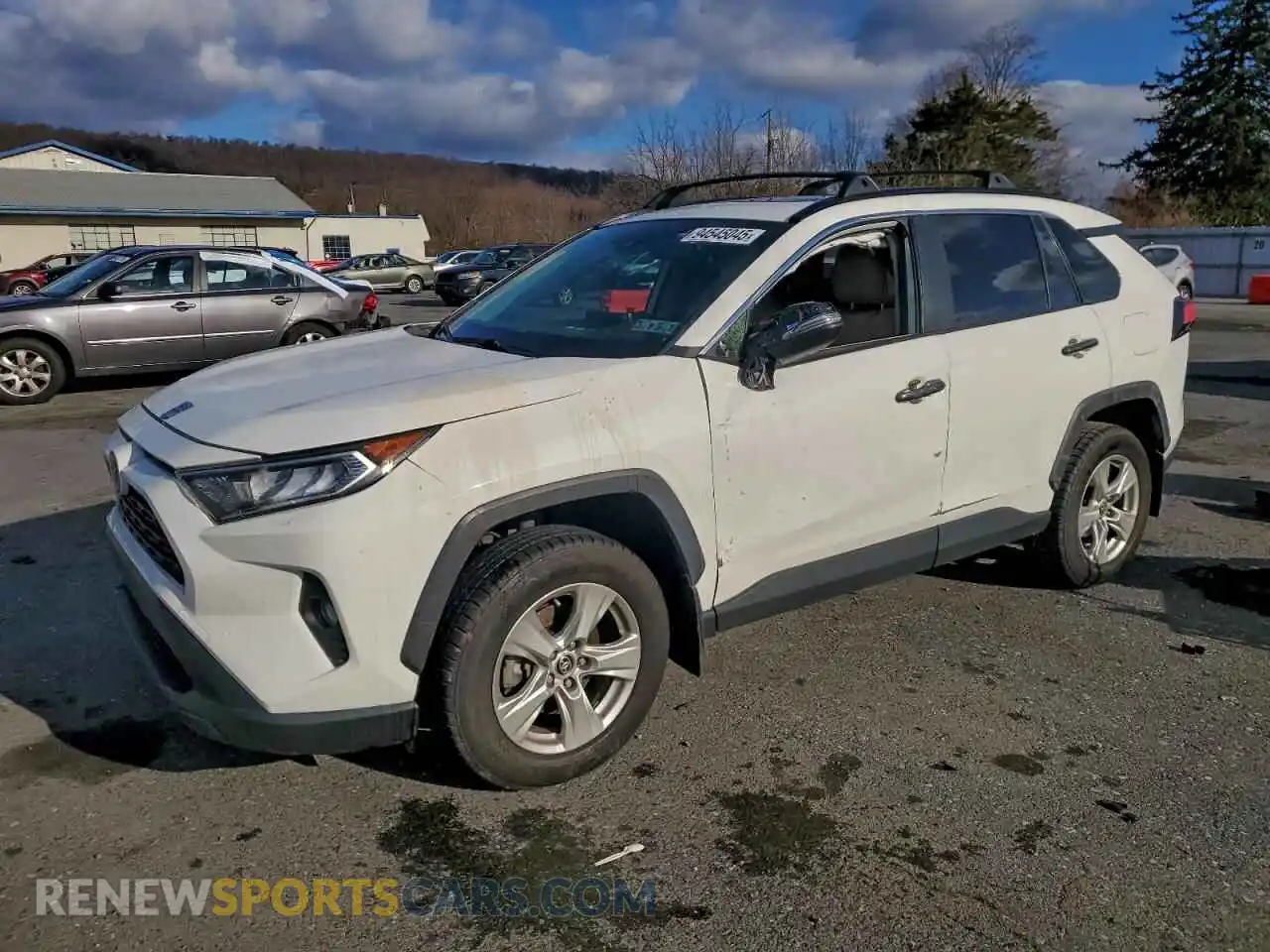 1 Photograph of a damaged car JTMP1RFV8MD070170 TOYOTA RAV4 2021