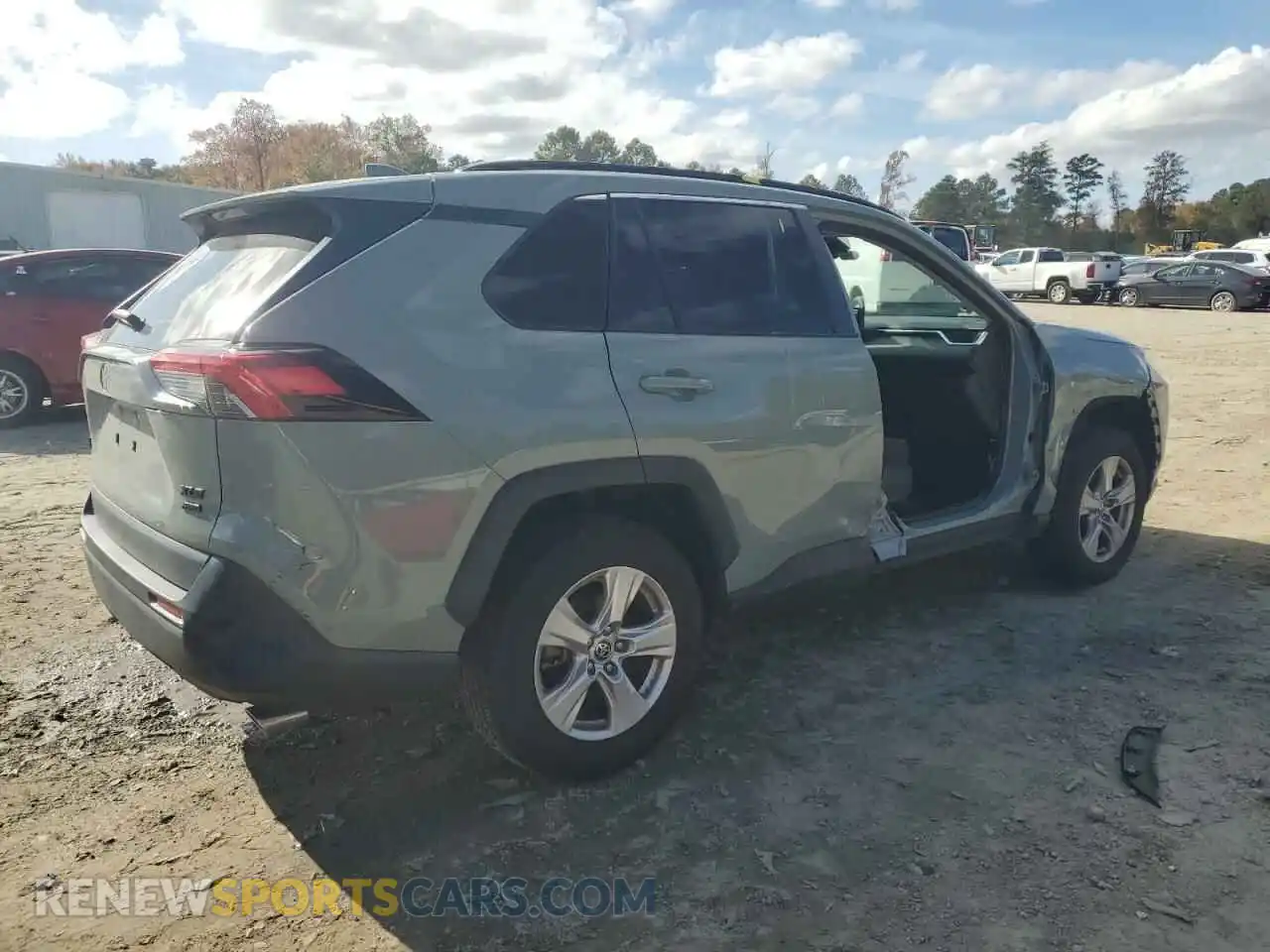 3 Photograph of a damaged car JTMP1RFVXMD078223 TOYOTA RAV4 2021