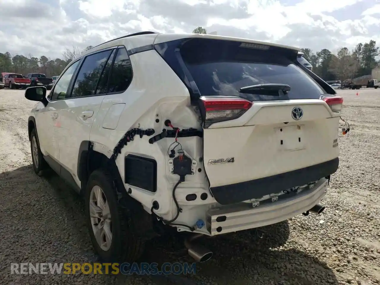 3 Photograph of a damaged car JTMR6RFVXMD007551 TOYOTA RAV4 2021