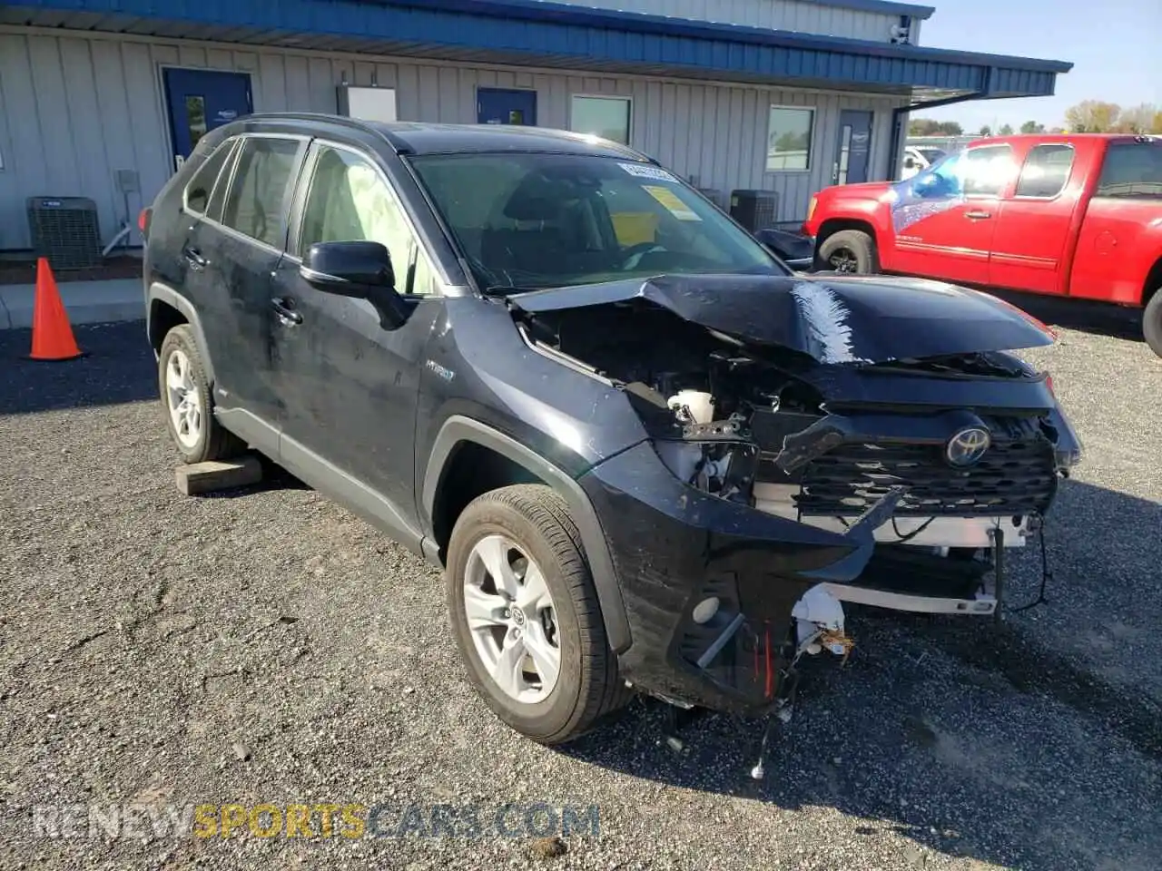 1 Photograph of a damaged car JTMRWRFV3MJ053983 TOYOTA RAV4 2021
