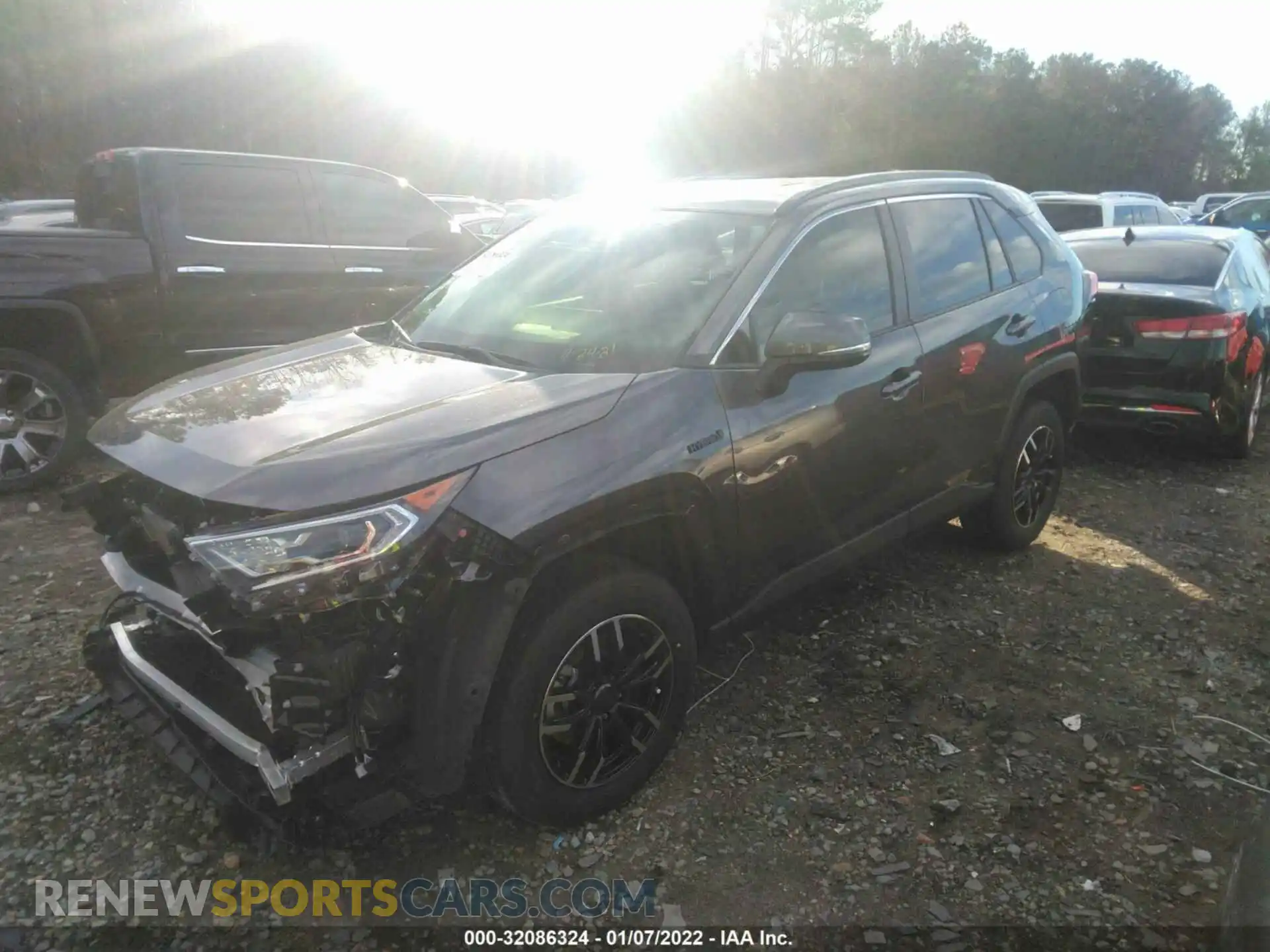 2 Фотография поврежденного автомобиля JTMRWRFV4MD113283 TOYOTA RAV4 2021