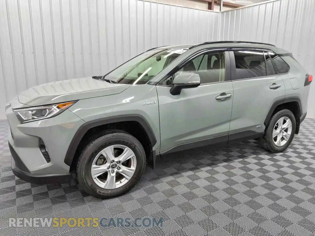 1 Фотография поврежденного автомобиля JTMRWRFV7MD130692 TOYOTA RAV4 2021