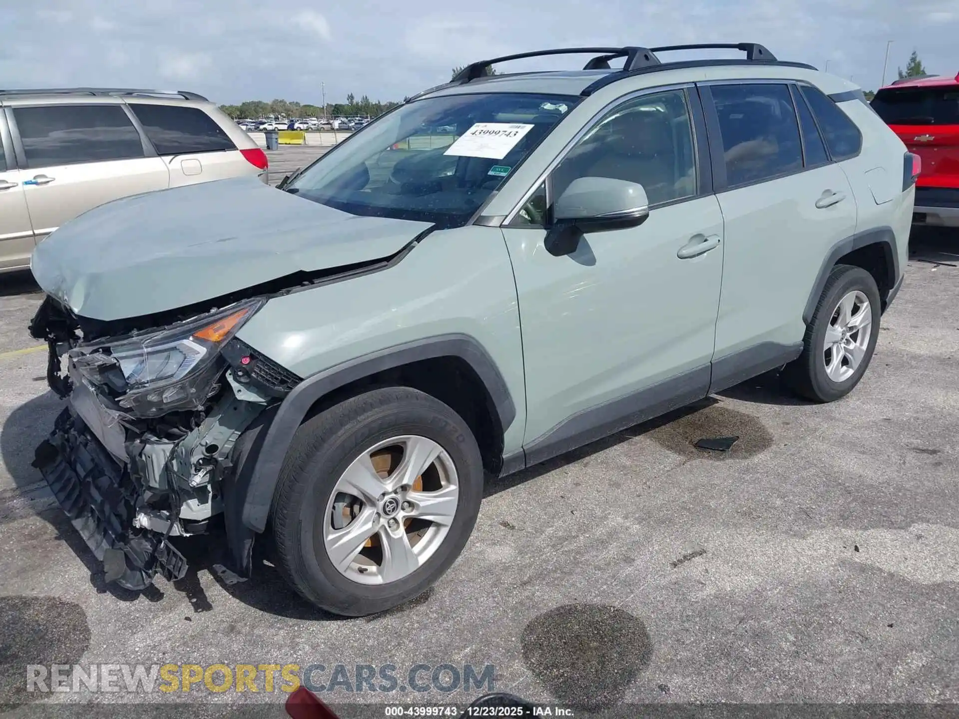 2 Фотография поврежденного автомобиля JTMW1RFV7MD065442 TOYOTA RAV4 2021