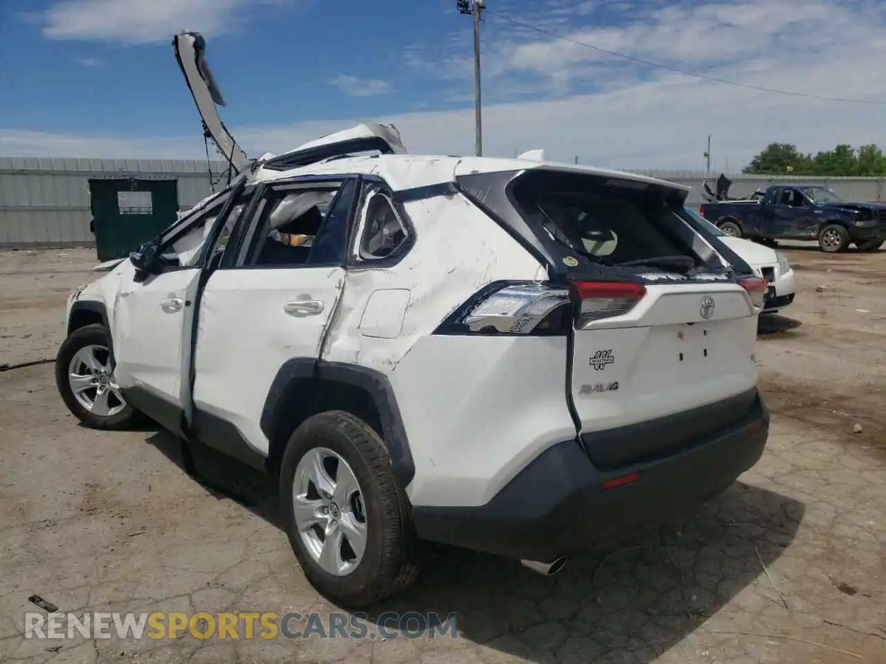 3 Photograph of a damaged car JTMW1RFVXMD061448 TOYOTA RAV4 2021
