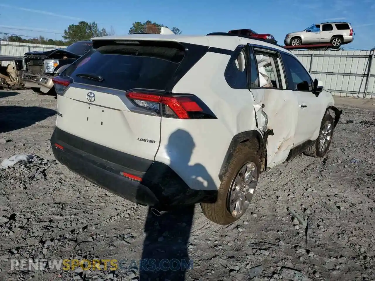 3 Photograph of a damaged car JTMY1RFV5MD083768 TOYOTA RAV4 2021