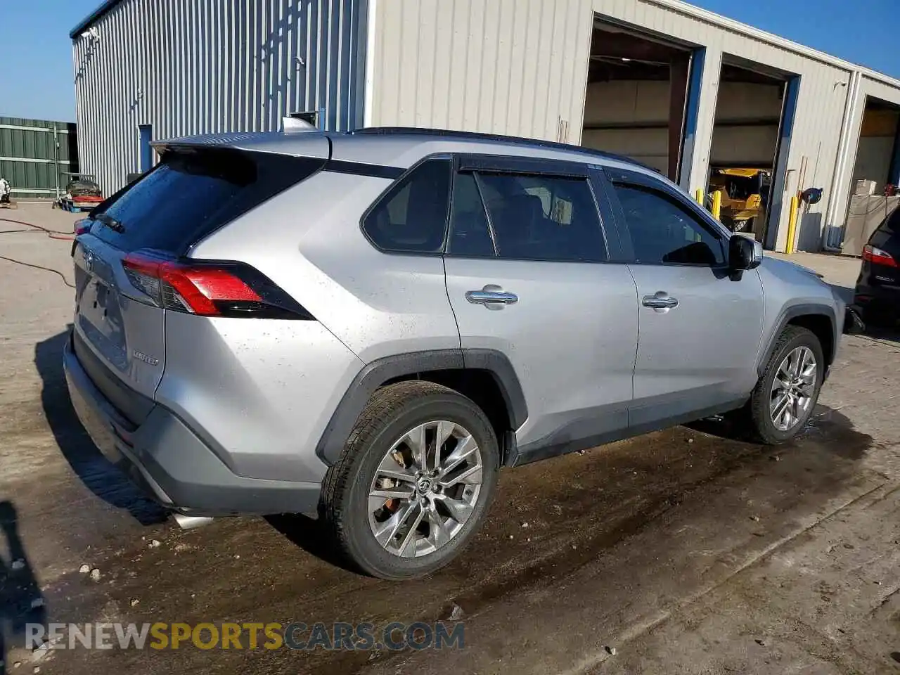 3 Photograph of a damaged car JTMY1RFV8MD071758 TOYOTA RAV4 2021
