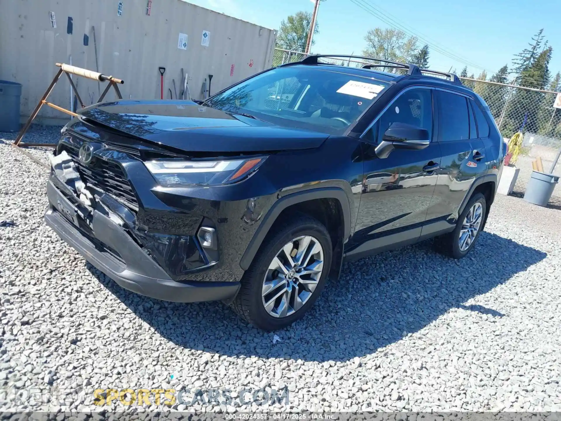 2 Photograph of a damaged car 2T3A1RFV3NC306770 TOYOTA RAV4 2022