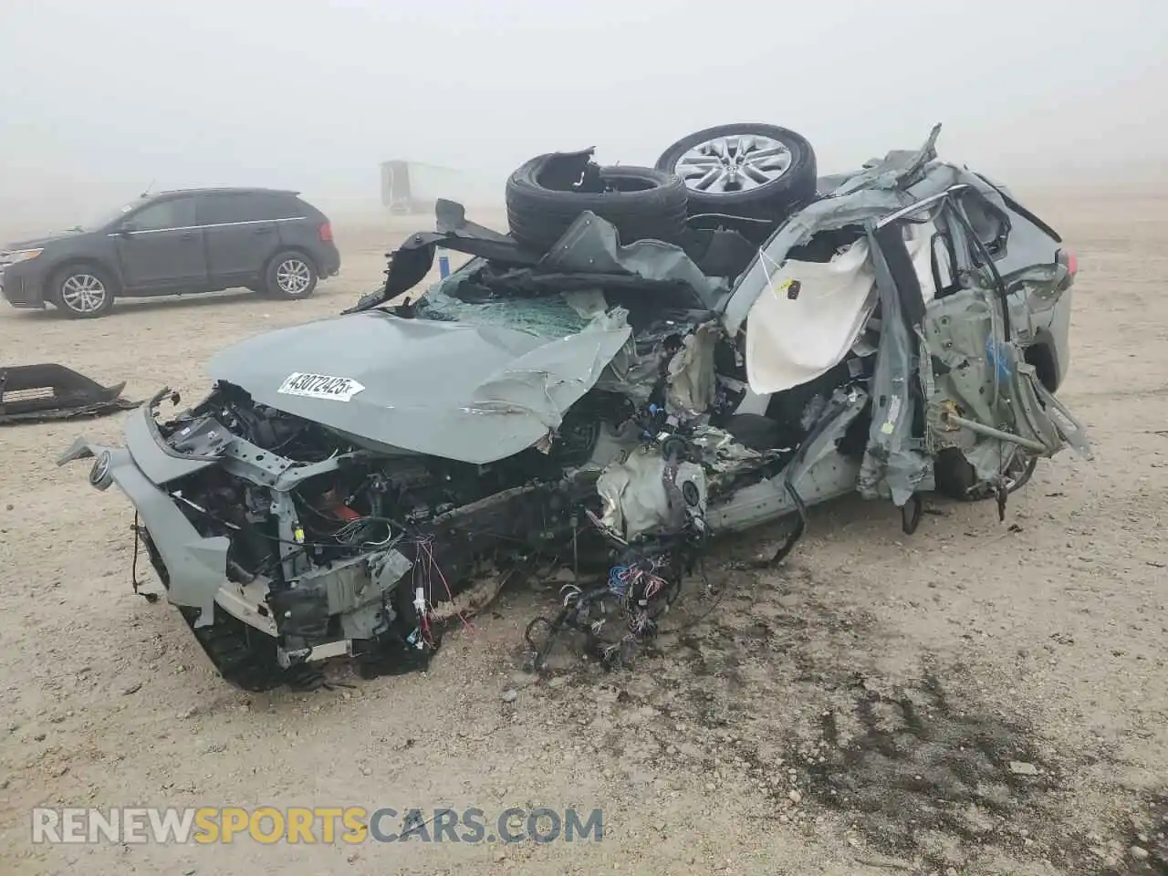 1 Photograph of a damaged car 2T3C1RFV0NW211543 TOYOTA RAV4 2022
