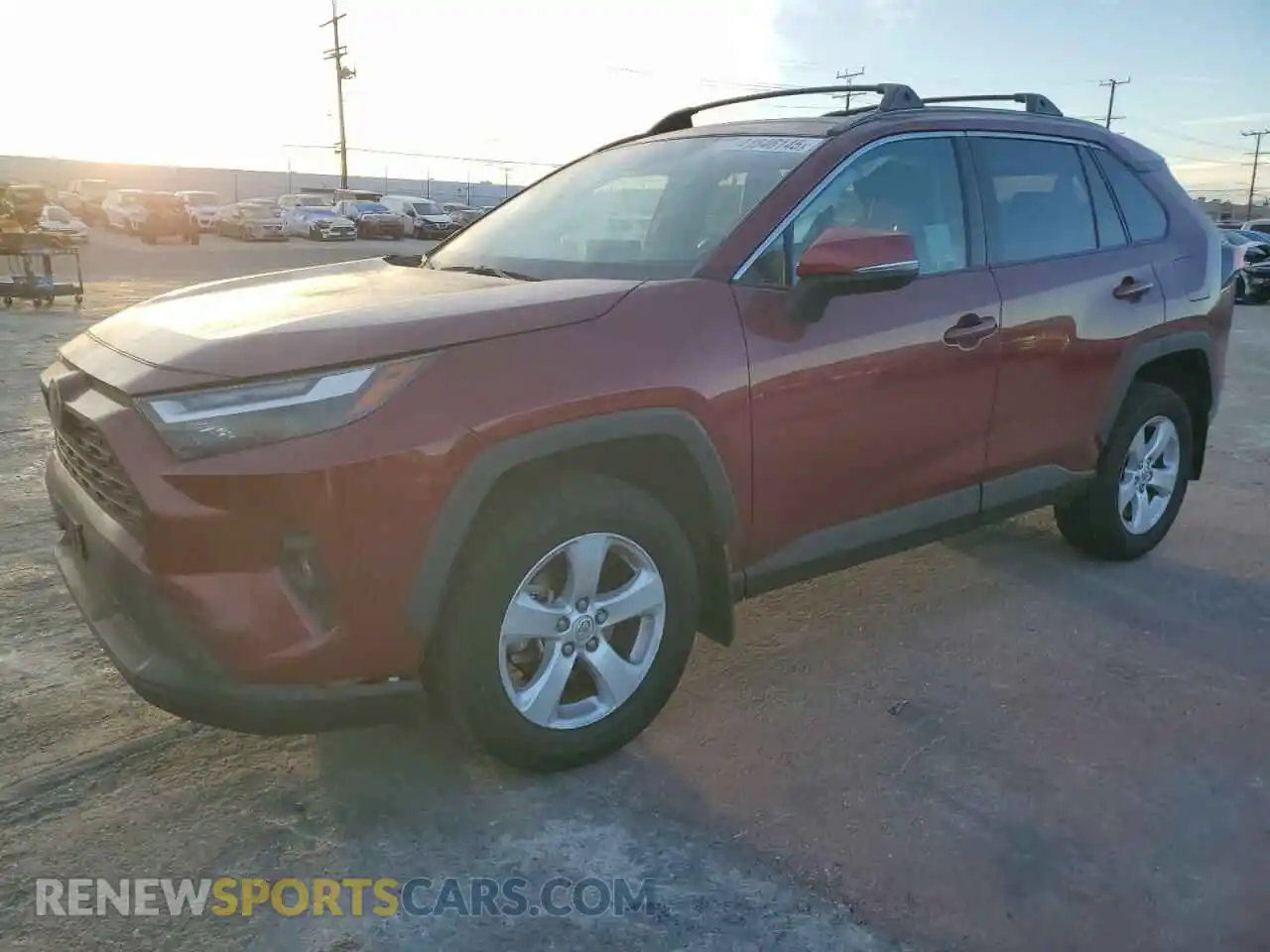 1 Photograph of a damaged car 2T3C1RFV7NW213905 TOYOTA RAV4 2022