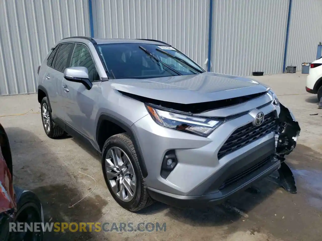 1 Photograph of a damaged car 2T3C1RFV8NW208504 TOYOTA RAV4 2022