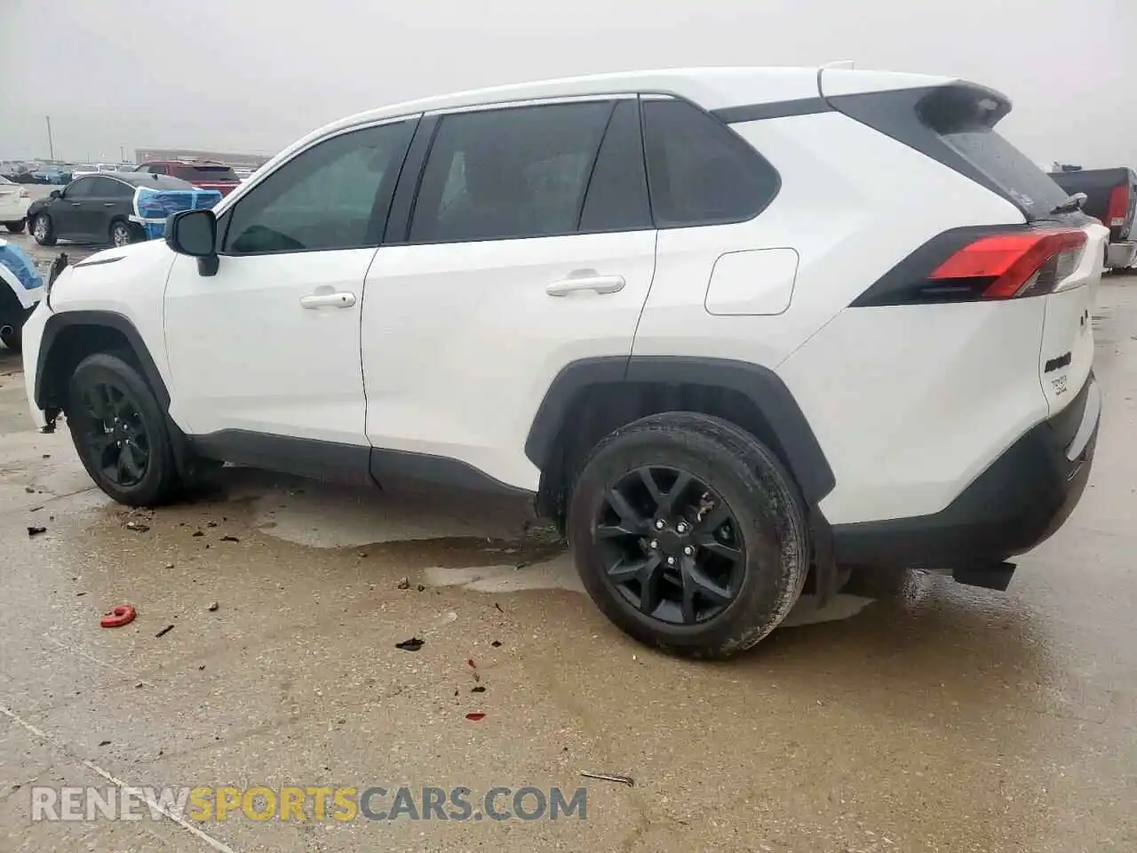 2 Photograph of a damaged car 2T3F1RFV1NW313740 TOYOTA RAV4 2022