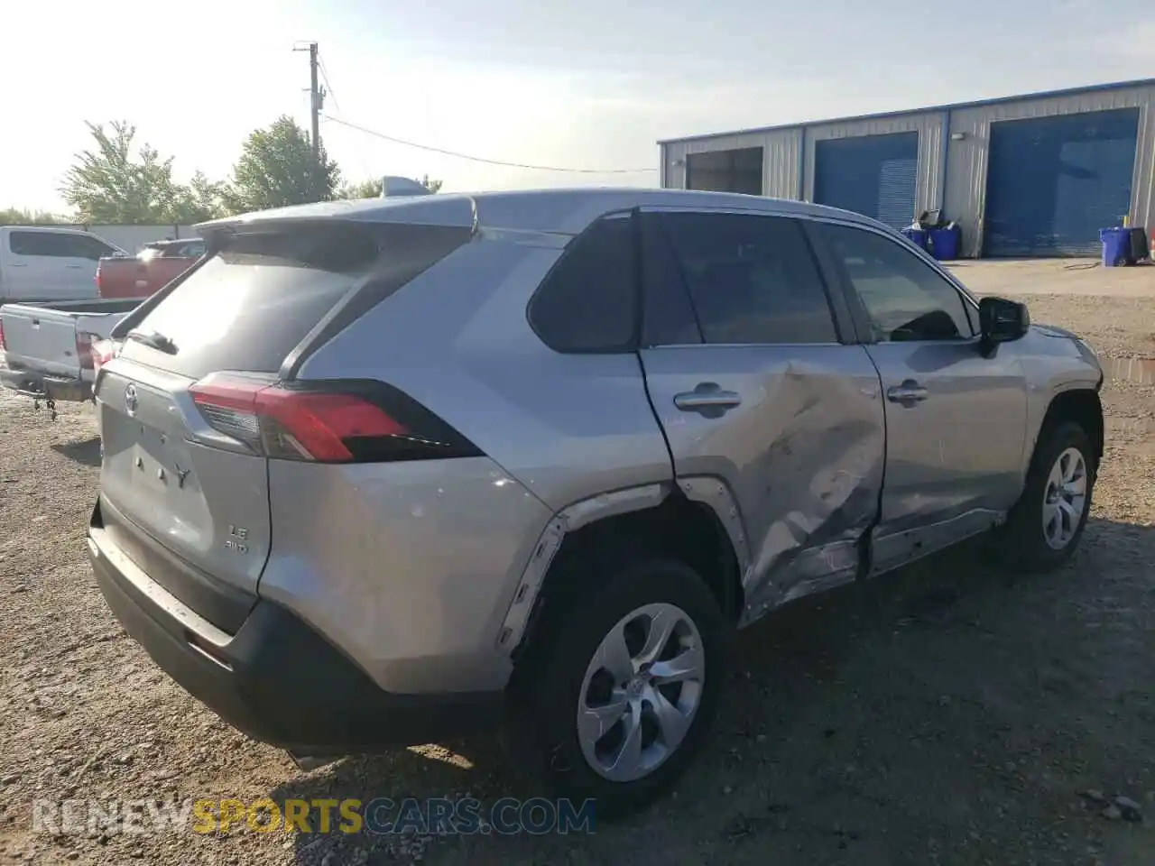 3 Photograph of a damaged car 2T3F1RFV3NW260488 TOYOTA RAV4 2022