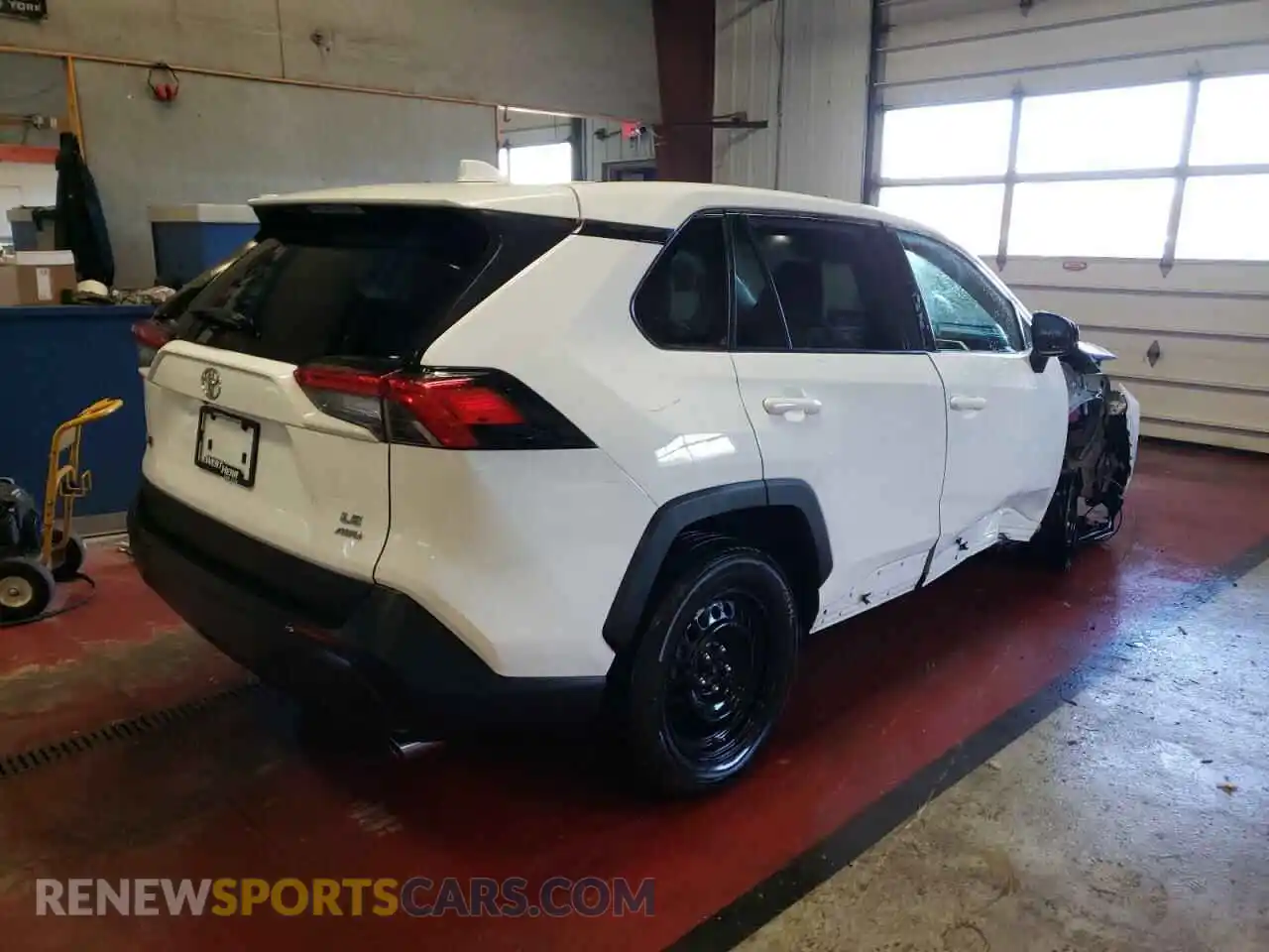 3 Фотография поврежденного автомобиля 2T3F1RFV5NW255177 TOYOTA RAV4 2022