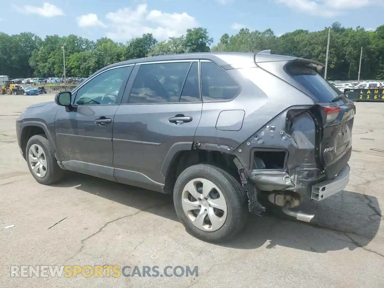 2 Photograph of a damaged car 2T3F1RFV7NC267669 TOYOTA RAV4 2022