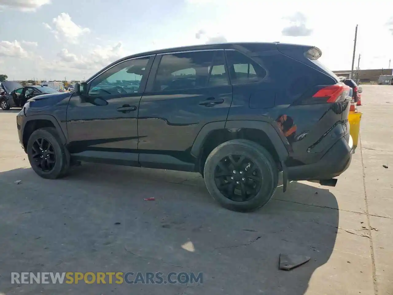 2 Photograph of a damaged car 2T3H1RFV2NW204597 TOYOTA RAV4 2022