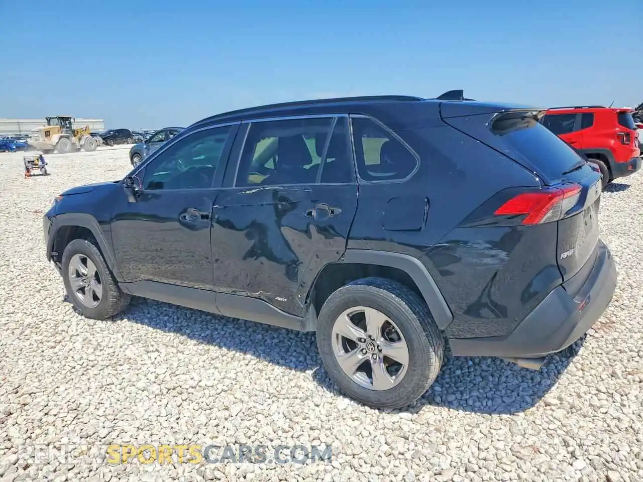 2 Photograph of a damaged car 2T3LWRFV4NW143877 TOYOTA RAV4 2022