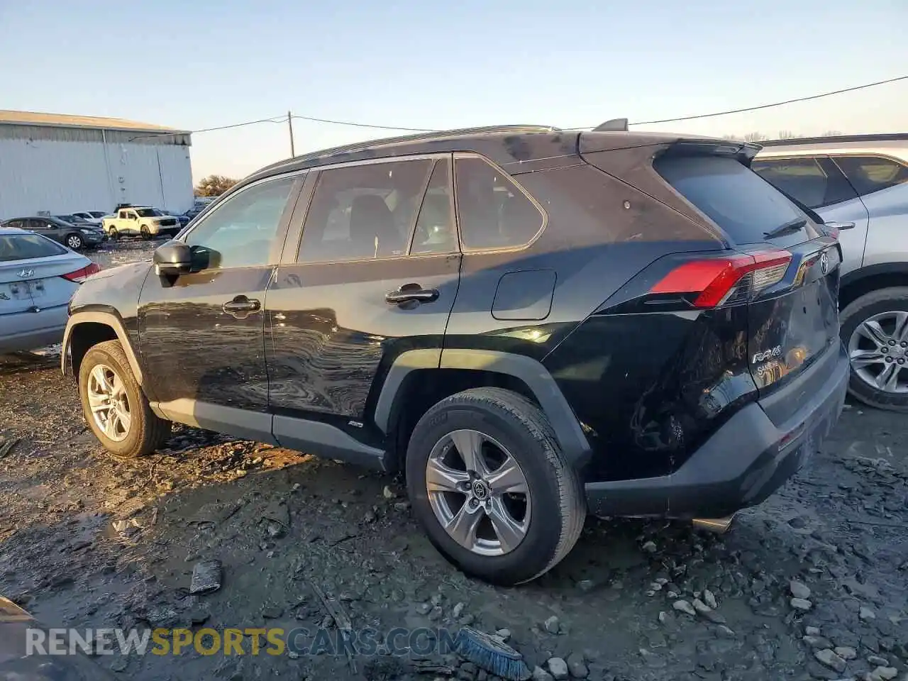 2 Photograph of a damaged car 2T3LWRFVXNW140076 TOYOTA RAV4 2022