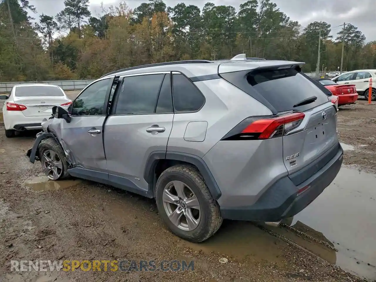 2 Photograph of a damaged car 2T3MWRFV6NW145019 TOYOTA RAV4 2022
